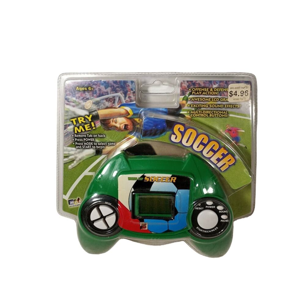 MGA‎ Entertainment Deluxe Sports World Cup Soccer 2002 Handheld Game
